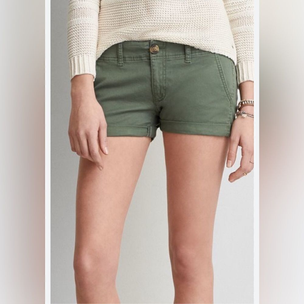 Nwt American Eagle Outfitters Green  HI-RISE SHORTIE Stretch Shorts sz 2